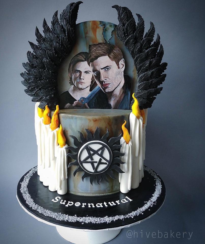 large.644912089_SupernaturalBirthdayCake112820.jpg